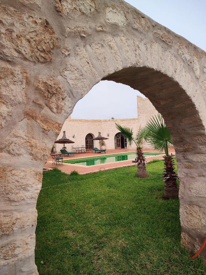 Riad Bini-Ddik Essaouira Luaran gambar
